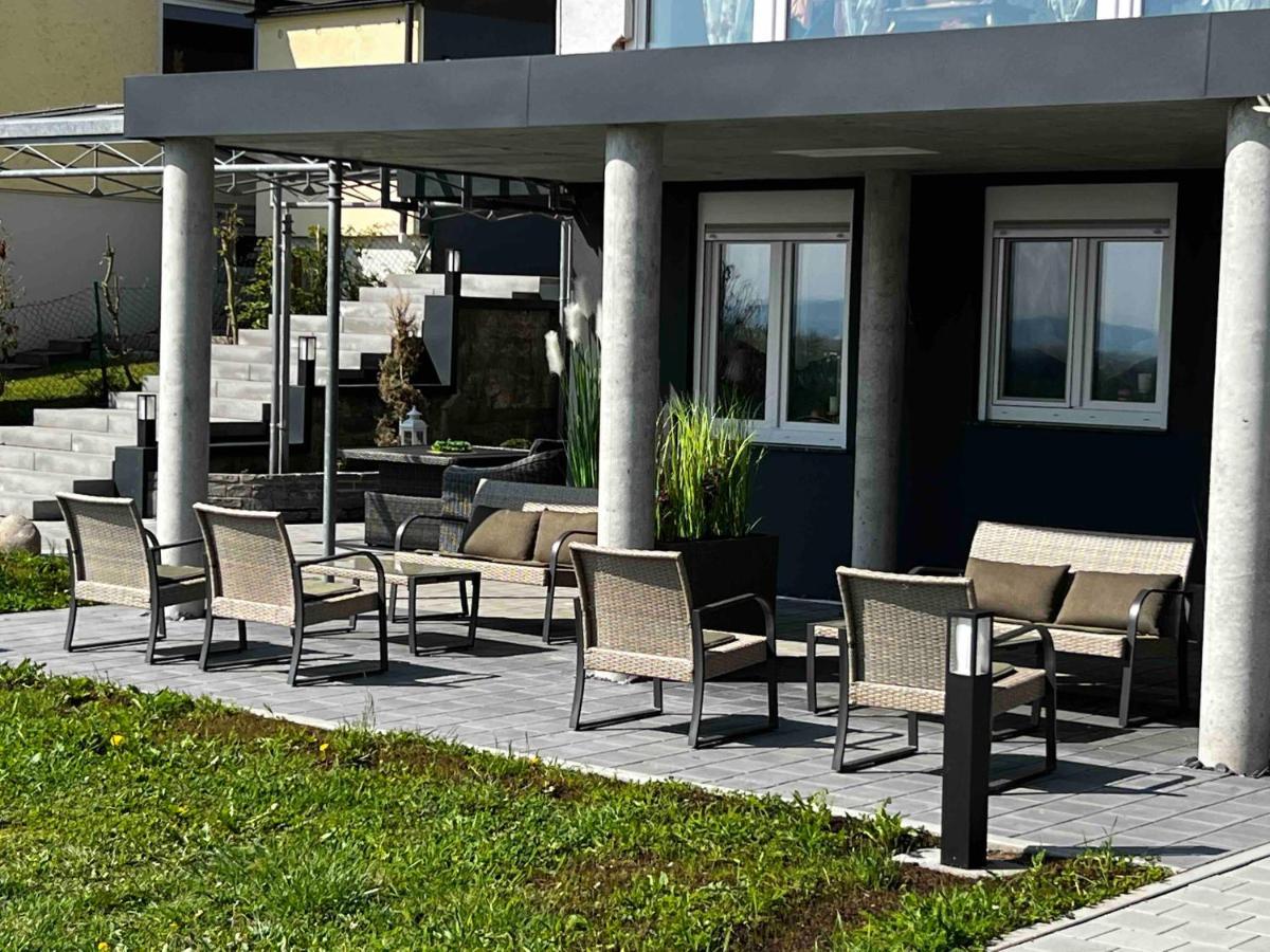Ferienwohnung Bodenseesuite In Friedrichshafen Exterior photo